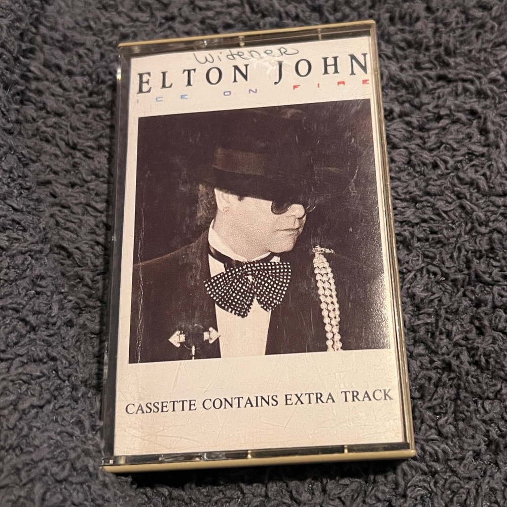 Elton John - Ice on Fire Cassette